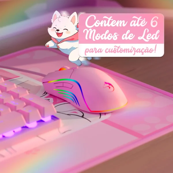 Imagem mostrando o mouse Ozzix Fade Pink Edition com luzes RGB sobre mousepad rosa, acompanhado de ilustração de mascote animado, com o objetivo de divulgar os 6 modos de iluminação personalizável em campanha promocional.
